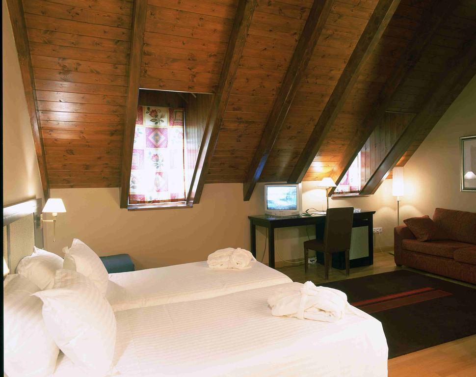 Hotel Spa Acevi Val D'Aran Vielha Rom bilde
