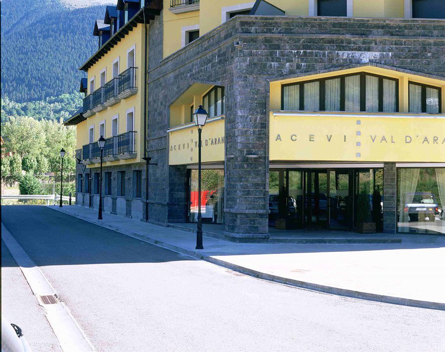 Hotel Spa Acevi Val D'Aran Vielha Eksteriør bilde