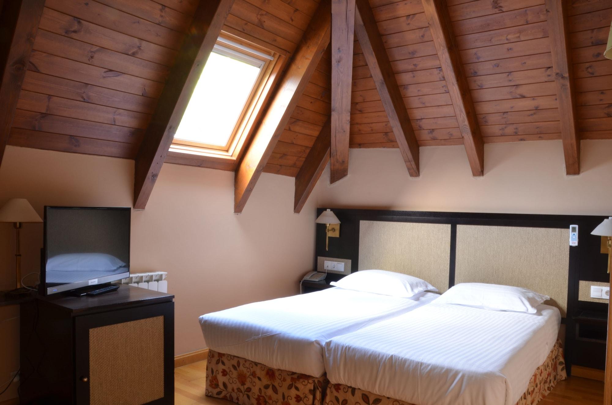 Hotel Spa Acevi Val D'Aran Vielha Eksteriør bilde