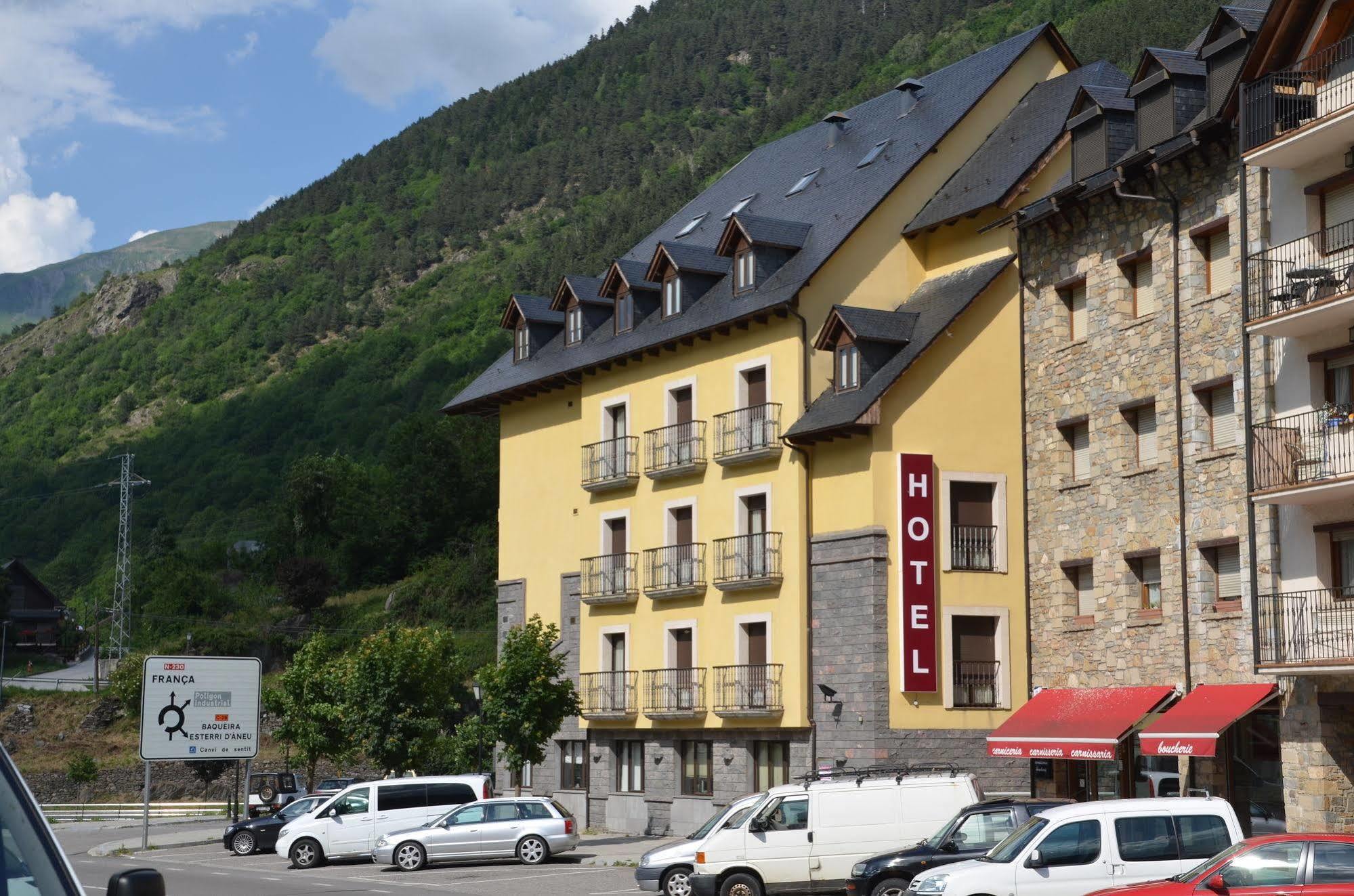 Hotel Spa Acevi Val D'Aran Vielha Eksteriør bilde